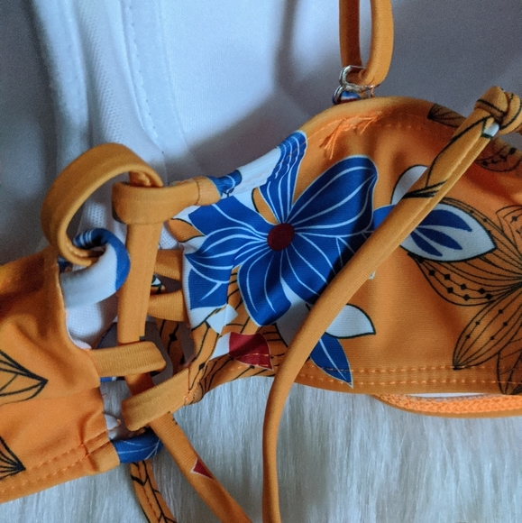 Bikini top, pushup orange floral print multi way, size medium - Picture 4 of 8